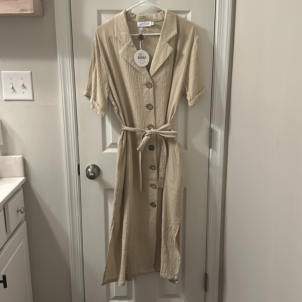Petal & Pup Tan Buttoned Tie Front Maxi Dress